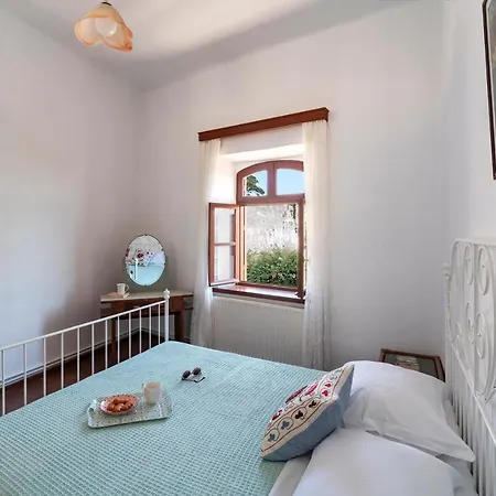 Traditional 3 Bedroom House In The Old Town * Rhodes City