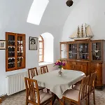 Сasa de vacaciones Traditional 3 Bedroom House In The Old Town Rhodes City