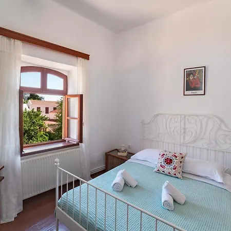 Casa vacanze Traditional 3 Bedroom House In The Old Town