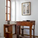 בית נופש Traditional 3 Bedroom House In The Old Town