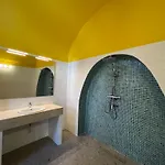 Traditional 3 Bedroom House In The Old Town בית נופש עיר רודוס