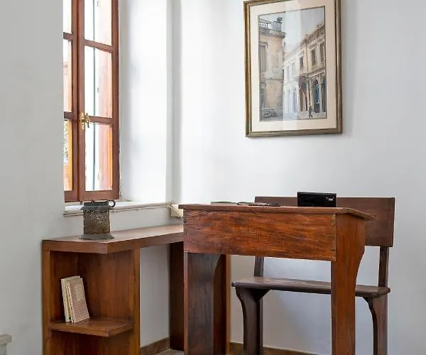 펜션 Traditional 3 Bedroom House In The Old Town