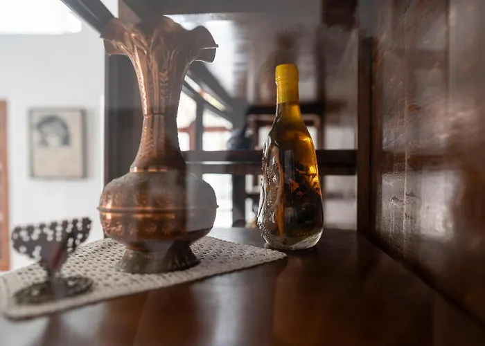 Traditional 3 Bedroom House In The Old Town Rhodes City